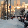 積雪により車閉じ込め発生している都市部